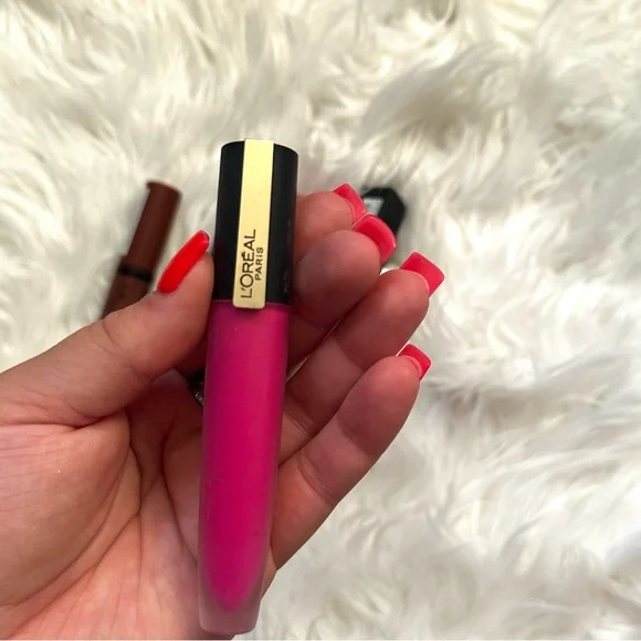 Bundle of lipstick and lip gloss set - Picture 8 of 8